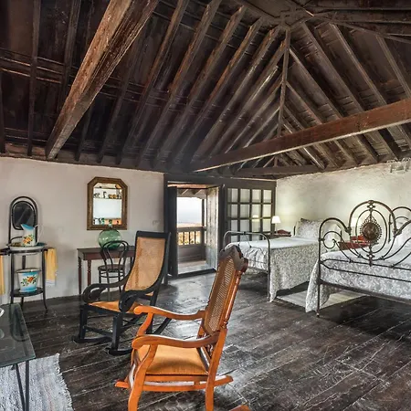 Casa de Campo La Tunera La Cisnera