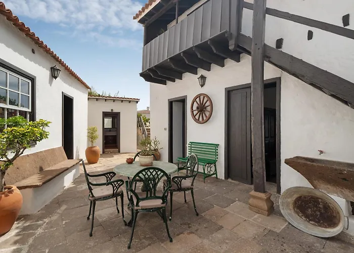 La Tunera Casa rural La Cisnera